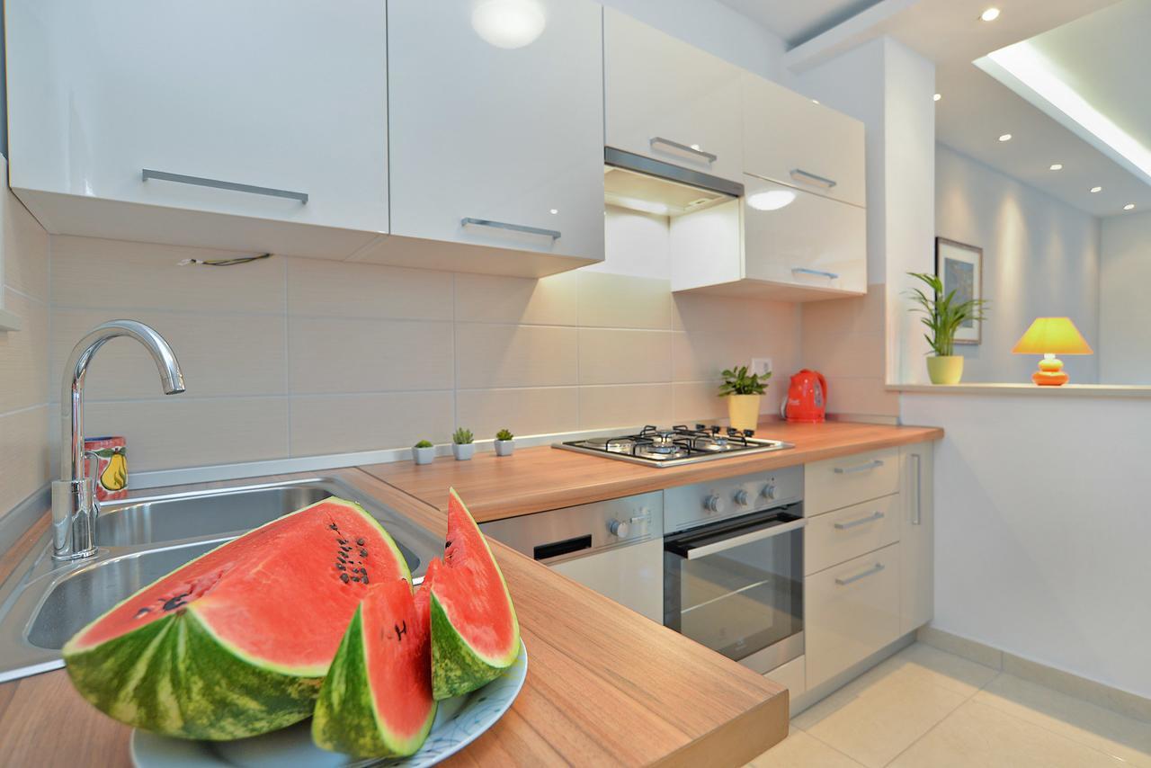 Apartments Olivera 1726 プーラ エクステリア 写真